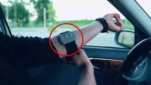 老司機救命神器:打瞌睡怎麼辦?電你