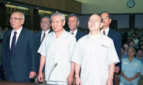 朴槿惠能被文在寅特赦?韓媒:她得先過這三座山