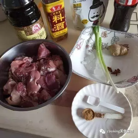 和可樂雞翅一樣美味的可樂菜譜,砂鍋可樂栗子燜排骨,甜而不膩 !