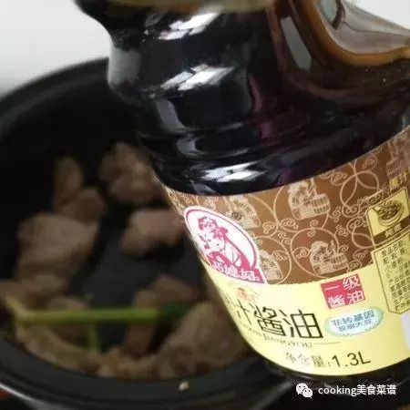 和可樂雞翅一樣美味的可樂菜譜,砂鍋可樂栗子燜排骨,甜而不膩 !