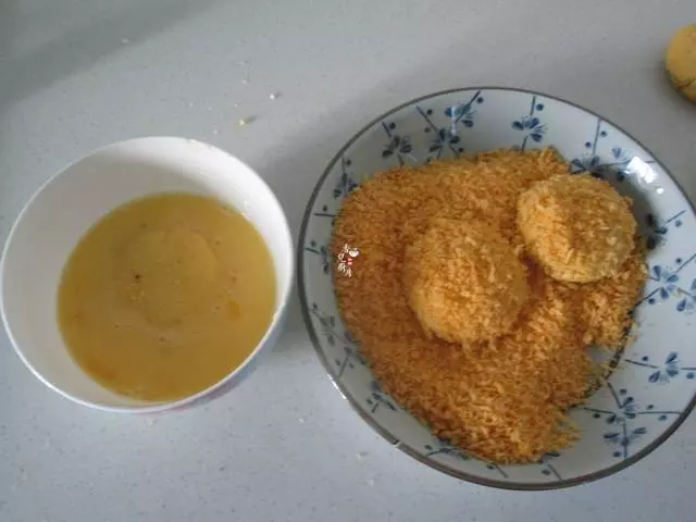 這小餅,外脆里糯,口感香甜,好吃又好看!