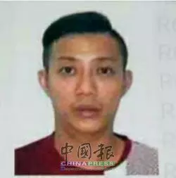 [ 死亡車禍] 疑超速失控越防撞欄 轎車墜海司機淹死 （組圖） Rip...