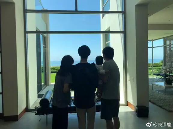 庾澄慶好聲音賺500萬,懷3胎為老婆選天價月子會所,老來子很幸福~~~