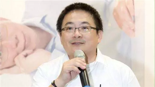 柯P是慣老闆? 前幕僚劉坤鱧揭真相