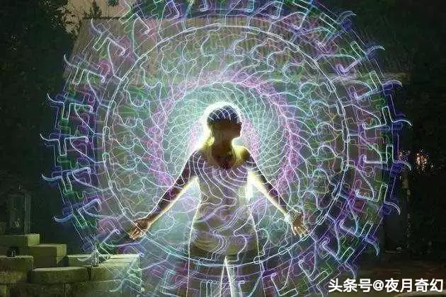 《吸引力法則》:靜心的力量極為強大