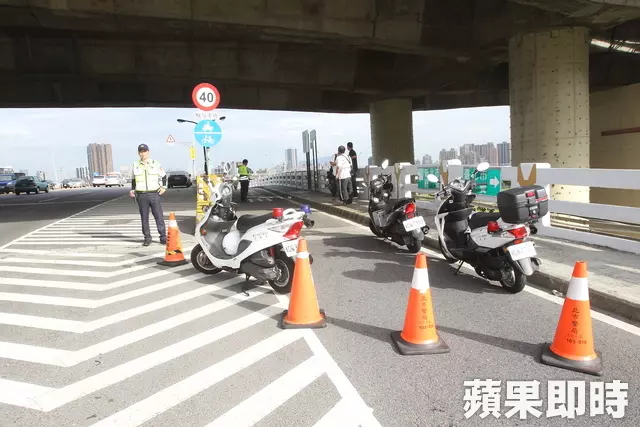 疑情侶雙載自撞 男不治女命危 - sabrinachu | FUN01 創作分享
