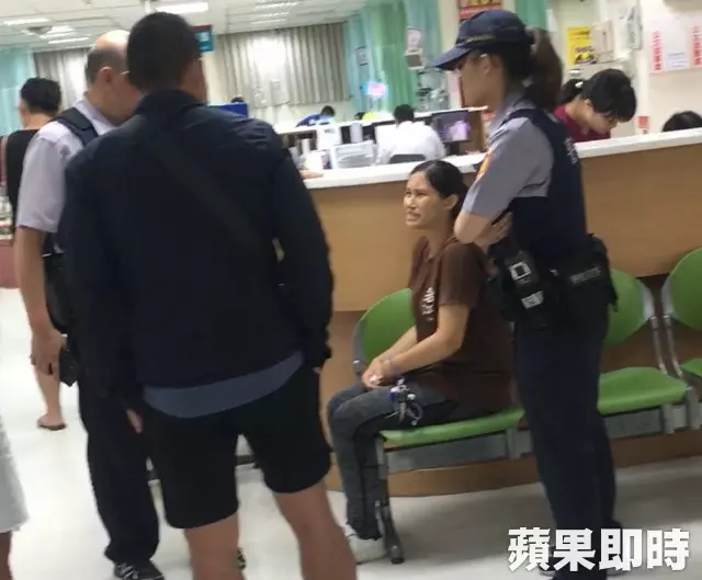 【畫面曝光】蛙人爸爸醉載2幼女撞小黃 飛2公尺高1死1危 - sabrinachu | FUN01 創作分享