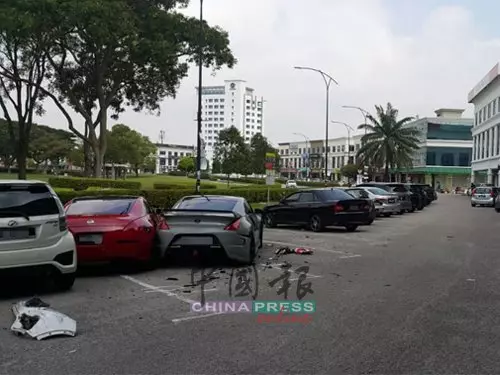 新山失魂司機連撞7車,銀行玻璃門也撞破 - 愛上世界分享愛 | FUN01 創作分享