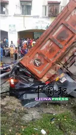 疑煞車器失靈 羅厘險壓斃轎車司機