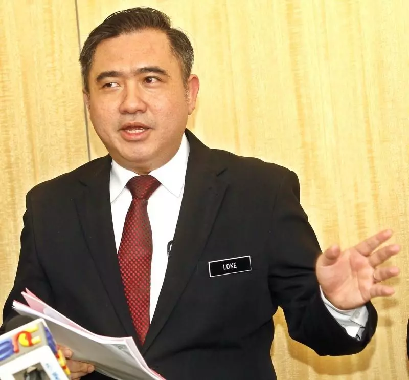交通部長陸兆福宣布一個好消息,卻引起人民的不滿!