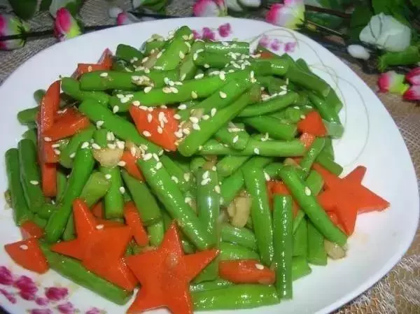 12種家常蔬菜營養、功效大不同,附家常菜譜(收藏)