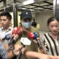 中壢老街溪河岸 快樂動物派對裝置藝術有夠旺