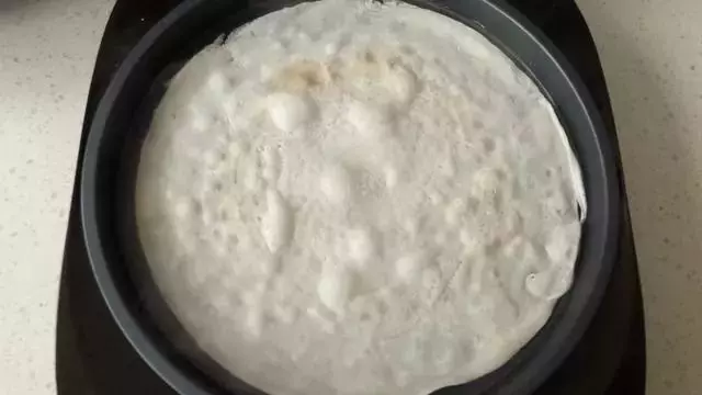 最簡單,最神奇肉餅做法,不揉面,不搟麵,筷子攪一攪,早餐搞定