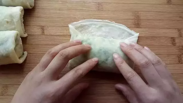最簡單,最神奇肉餅做法,不揉面,不搟麵,筷子攪一攪,早餐搞定