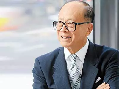 全球華人首富換人!王健林身家一夜縮水被擠掉,郭鶴年為大馬爭光!