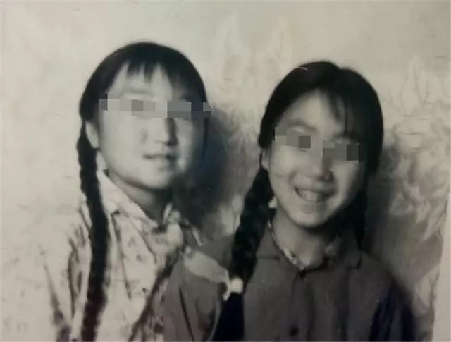 姐姐因恨妹妹二十年不往來,兒子結婚時才知妹妹二十年前就已過世