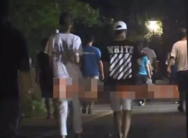 王寶強爆新戀情!新歡腰細腿長勝馬蓉,網友吐槽太心機!