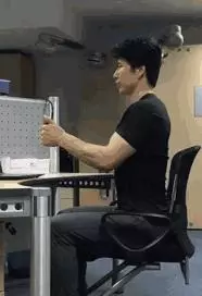 告別腰痛脖子酸,協和醫生說這個動作最管用!