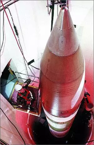 中國新一代核武器浮出水面?原子彈或將退役,美專家:立即停止