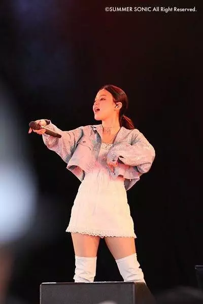YG李夏怡和Zion.T,參加日本最大音樂節,獲得當地觀眾一致肯定