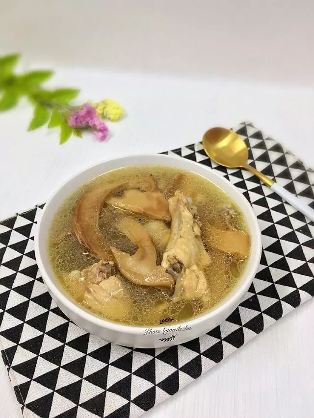 立秋以後多喝「它」,滋陰補氣,汁鮮味美,比牛奶好喝營養!