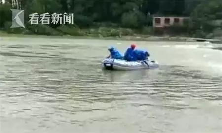 為救落水狗聾啞父子相繼下水慘遭溺斃
