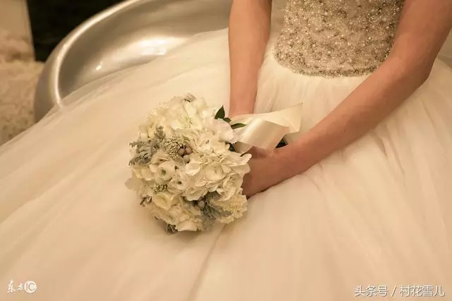 繼母對我恩重如山,她60大壽我給兩千紅包,吃飯接到一個電話,回去我就把婚離了!