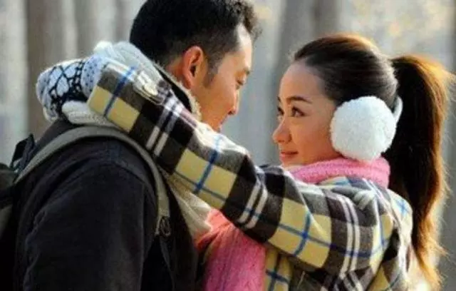 老公是三無產品,我卻堅決嫁給他,婆婆的一句話我哭了