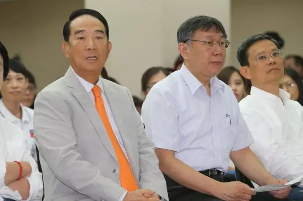 央視再捧柯文哲!讚柯宋配跨越藍綠已成氣候