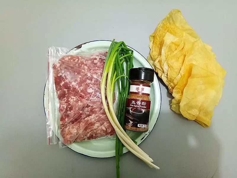 皮脆餡香,咬上一口超級滿足的蔥花肉在家也能做!