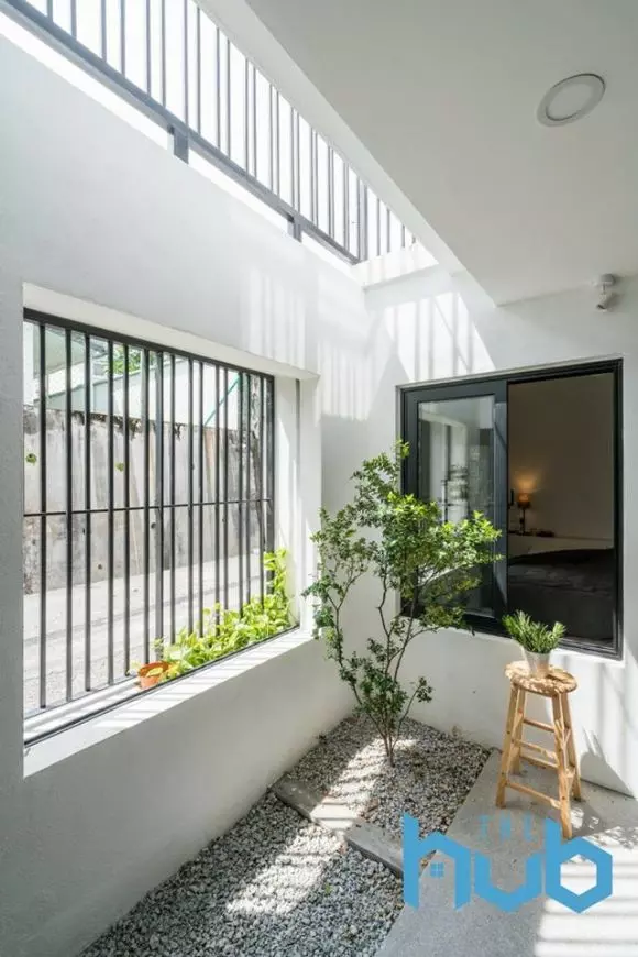 【美到「哇」一聲!】PJ外表看起來普通的『單層排屋』,裡面竟然美得像酒店!屋頂還有BBQ專區!