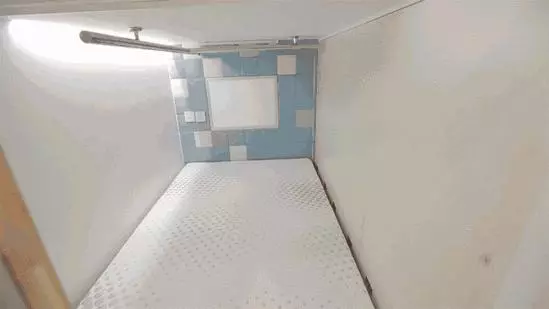 13坪小屋「同住一家七口」好勉強　日本設計師爆改「6室1廳1廚1衛」成果美得不像話