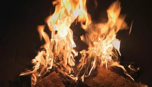 鬼節夜晚開車,必須要注意這四個禁忌!不是和你開玩笑的!