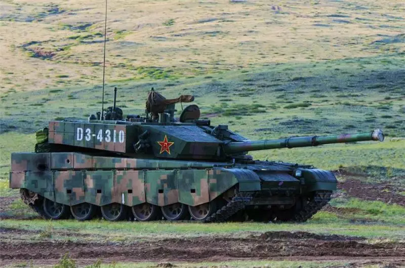 國軍坦克車裝大喇叭讓解放軍看了哈哈大笑! 陸網民:邊打仗邊唱K嗎?
