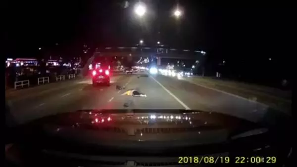 遭撞及翻覆再被撞 2車撞後逃女騎士斃命