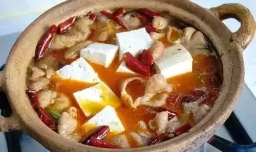 這道菜,我家隔三差五做一次,每次做一鍋都不夠吃,連湯都不剩!