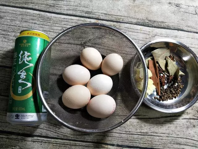 只需一罐啤酒，鹵出來的雞蛋鮮香入味更好吃，老公連吃6個還想要