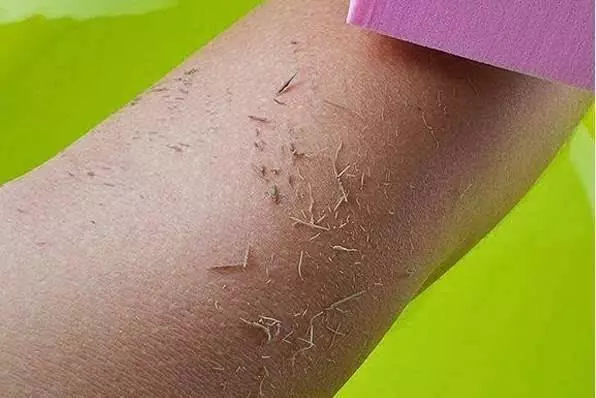 洗澡搓出來的「泥」是什麼?未必是身體髒!準確答案多數人都猜錯