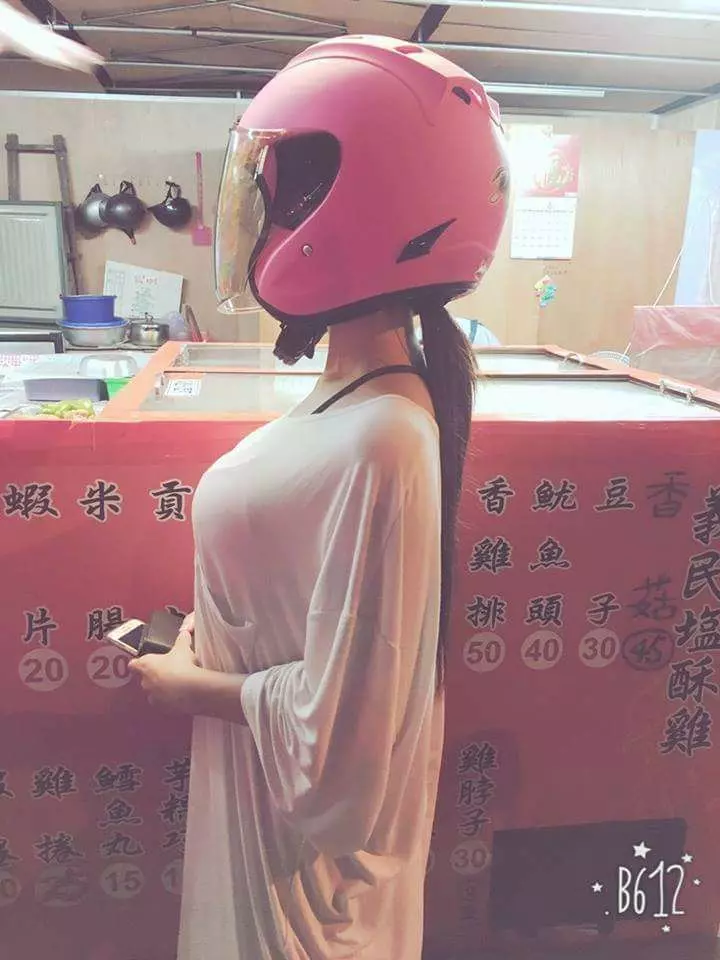 深夜買鹽酥雞碰上雄偉女神「太大」擋住菜單網友困擾:給我來兩粒皇包 -