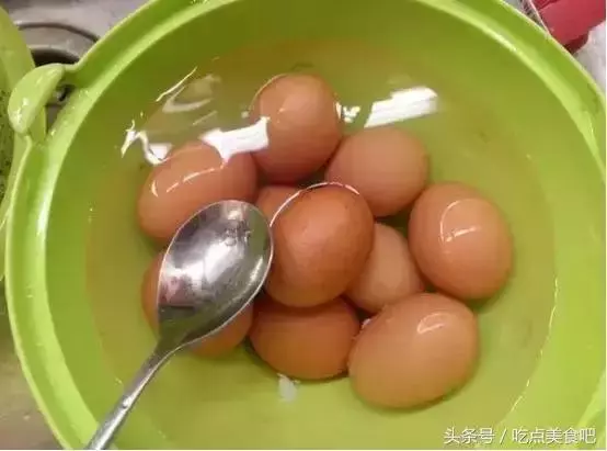 這樣煮茶葉蛋，做法簡單，絕不失手！