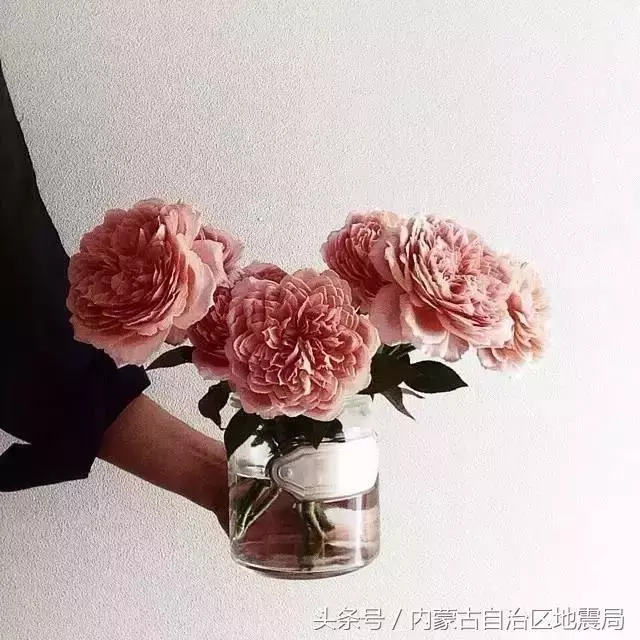 45度做人,90度做事,180度為人,360度處世