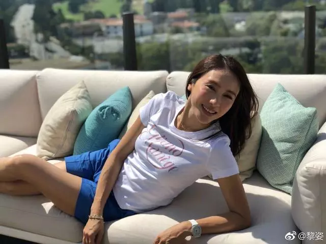 51歲的周慧敏嫩得發光?47歲的黎姿也少女感爆棚啊!