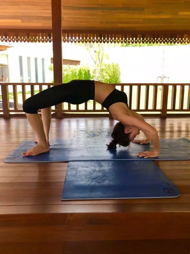 51歲的周慧敏嫩得發光?47歲的黎姿也少女感爆棚啊!