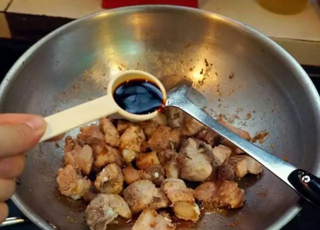 糖醋排骨的家常做法,簡單又美味,不會做飯的人看了都會做!