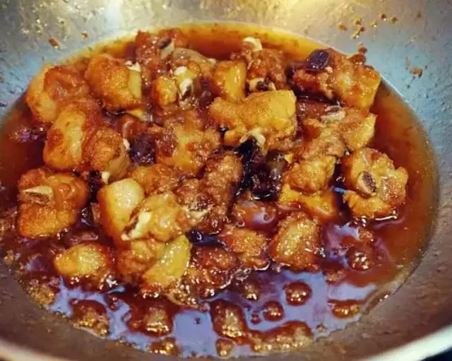 糖醋排骨的家常做法,簡單又美味,不會做飯的人看了都會做!