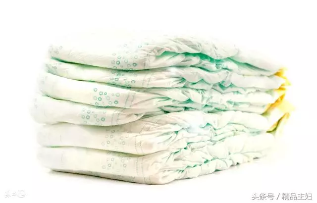 頭胎兒子,婆婆逼生二胎,獎勵20萬,結果來了三個孫子,一下傻眼