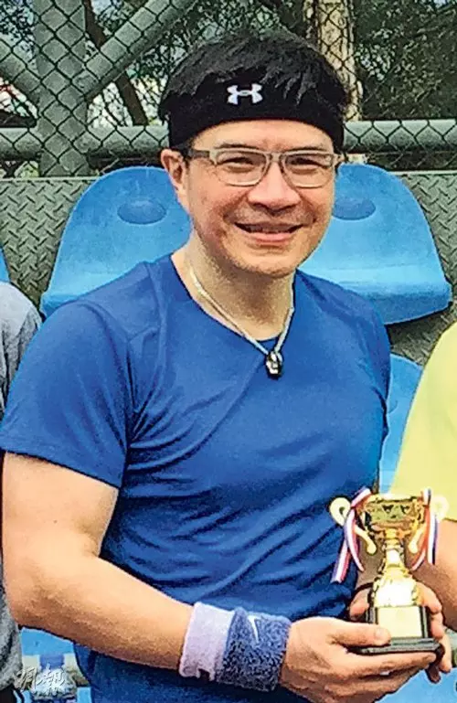 一氧毒氣藏瑜伽球殺妻女 大馬籍副教授受審