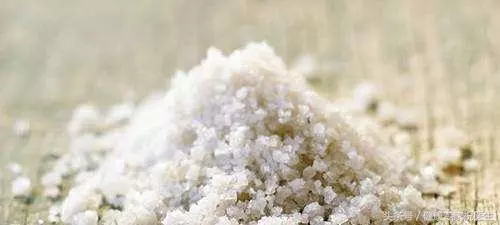 腰間盤突出疼痛難忍的法子,簡單輕鬆,僅需一招