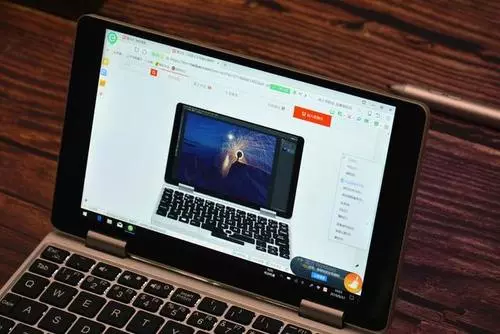 只有巴掌大小的win10筆記本:它能玩主流電腦遊戲嗎?