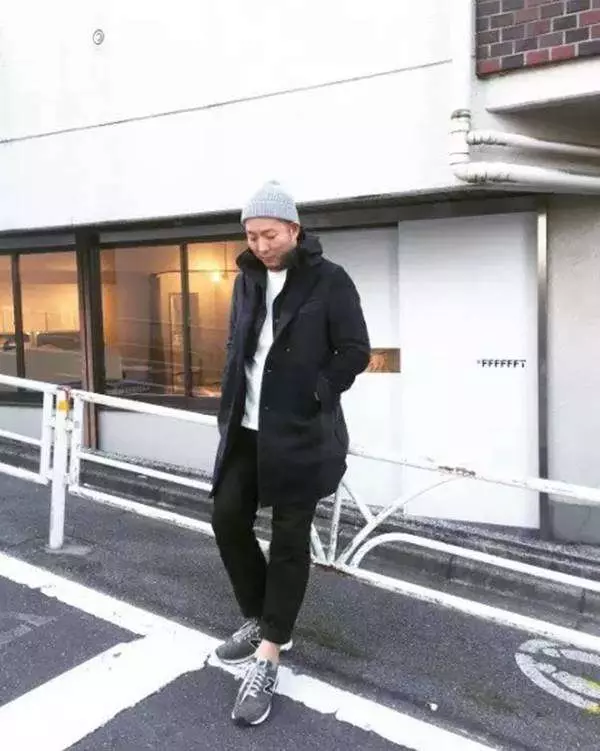 只賣「白色素T恤」的日本小店人氣超高 白T控就算排隊也要朝聖